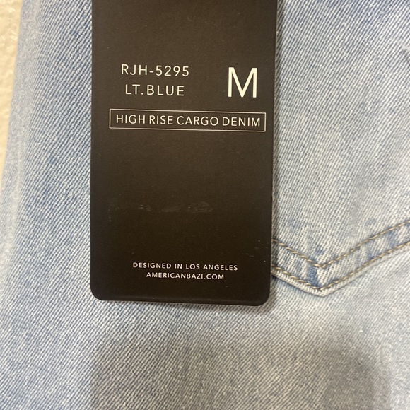 NWT High waist cargo jeans - Picture 7 of 7